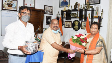 रायपुर : राज्यपाल उइके को जगन्नाथ रथयात्रा में शामिल होने के लिए किया आमंत्रित